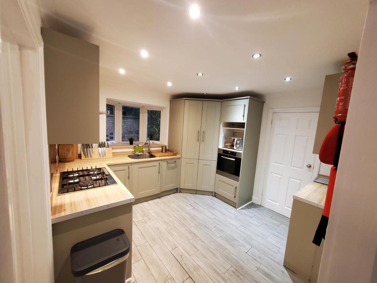 5 Bedroom, Recently Renovated House Close To Hastings Beach Exterior foto