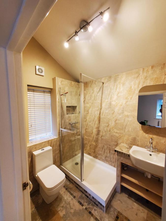 5 Bedroom, Recently Renovated House Close To Hastings Beach Exterior foto